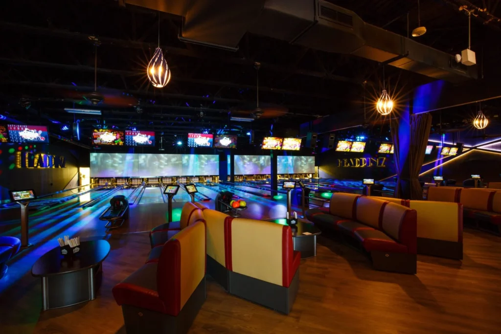 HeadPinz classic bowling lanes